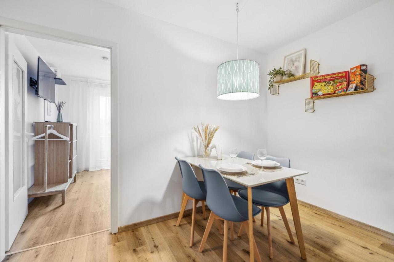 Apartamento Amalfi A02 - 2 Zi Fuer 4P - Balkon, Smart Tv, Boxspringbett Kaiserslautern Exterior foto